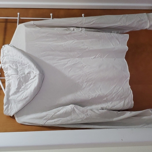 Top - Picture 2 of 6